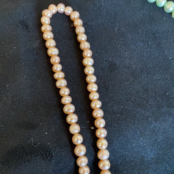 Three strands of cultured pearls - Picture 5 of 6